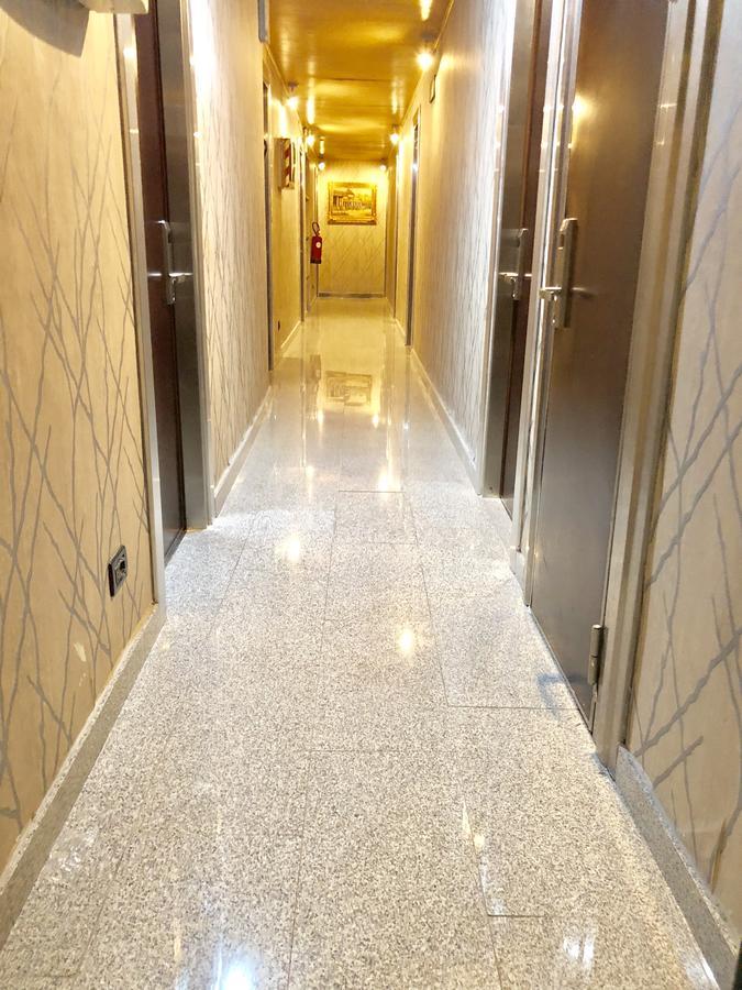 Hotel Bolzano Milan Exterior photo