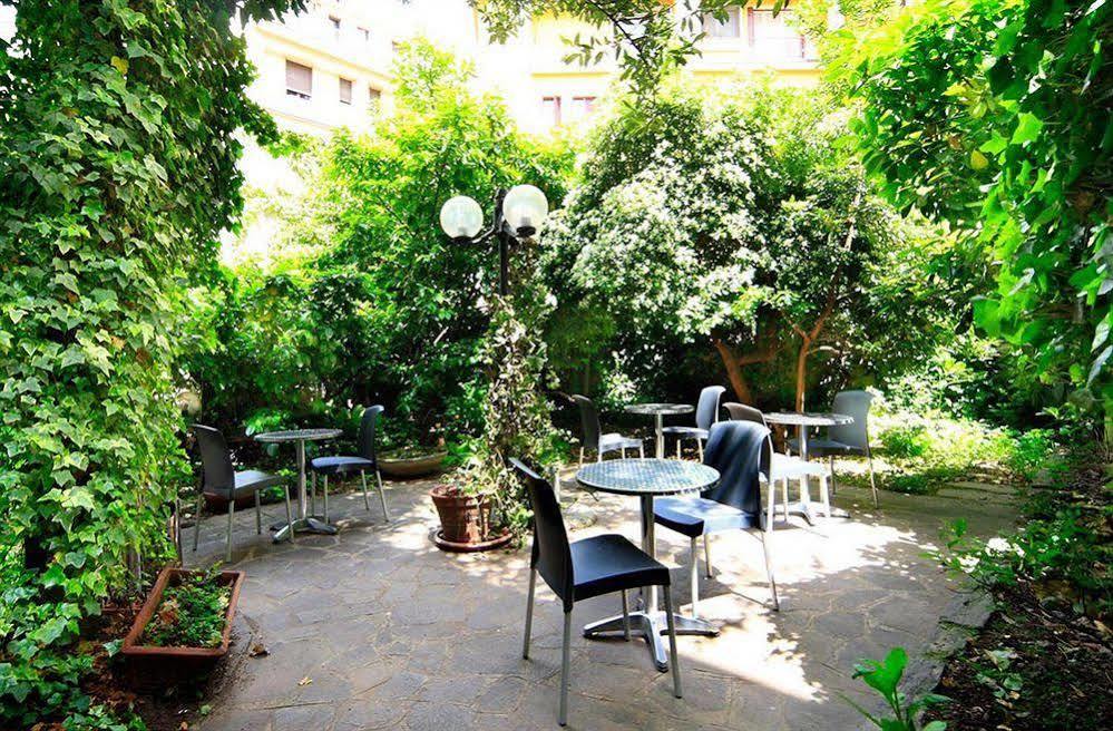 Hotel Bolzano Milan Exterior photo